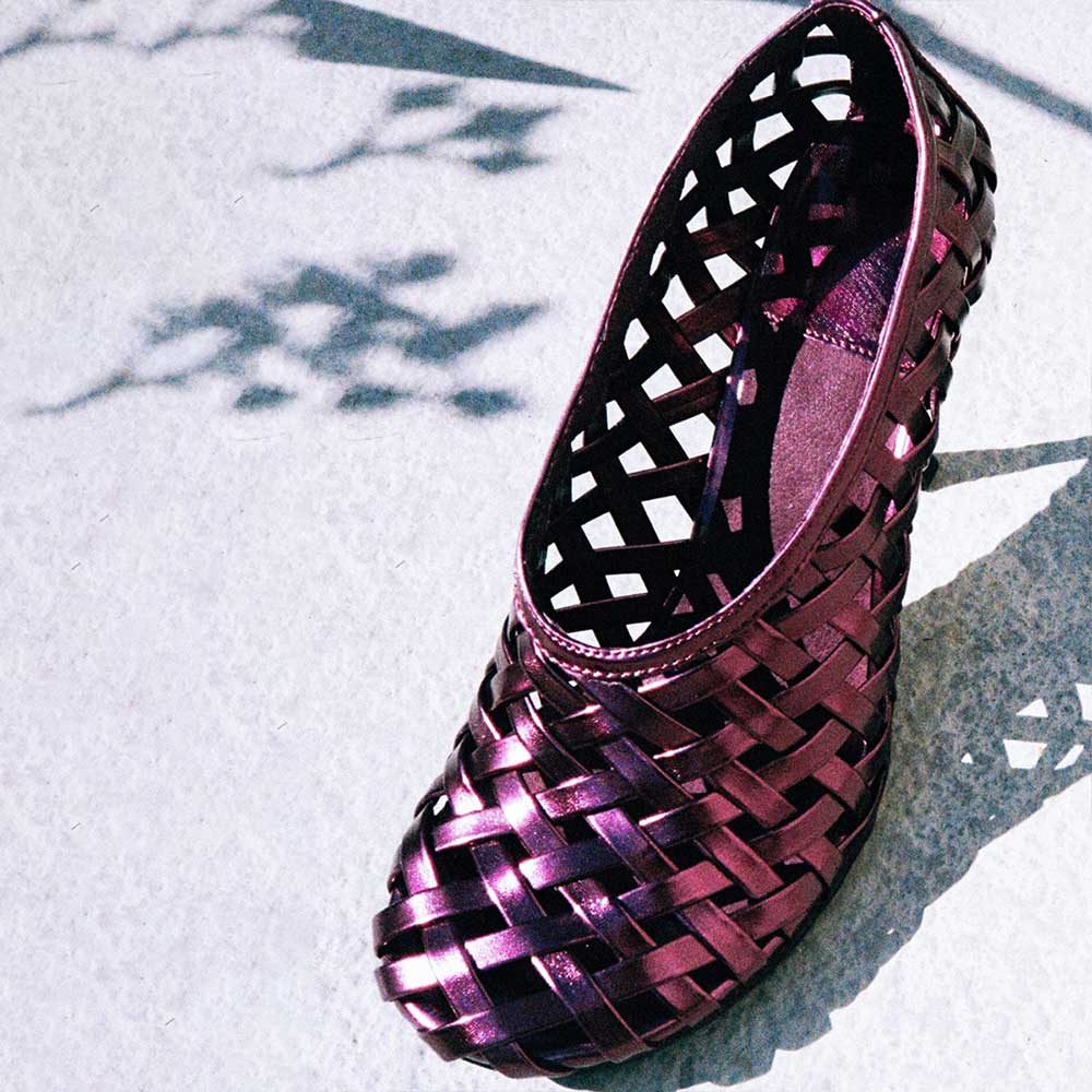 Stylish Metallic Round Toe Spool Heel Woven Pumps Shoes in Purple