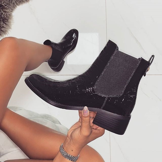 Black Chunky Heel Chelsea Booties Round Toe Ankle Boots