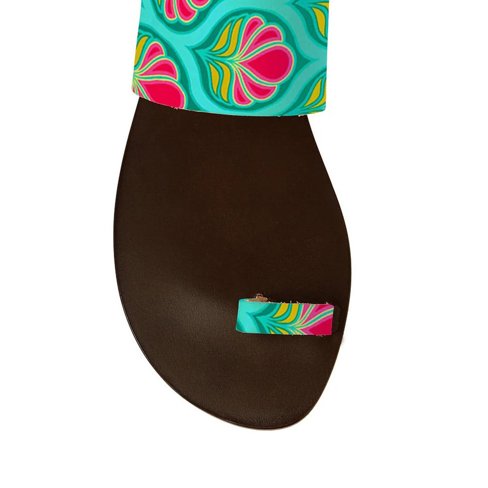 Stylish Green Floral Print Beach Flats Summer Toe Ring Sandals
