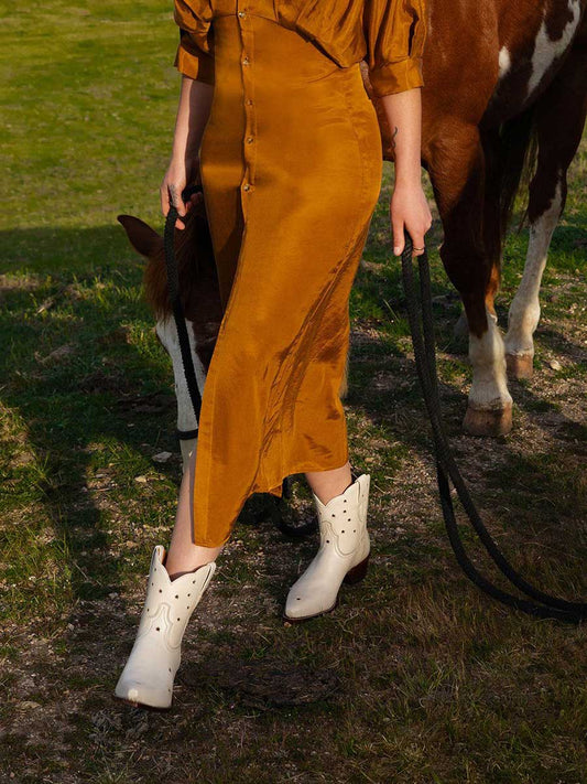 White Snip Toe Stars Detail Chunky Heel Cowgirl Ankle Boots