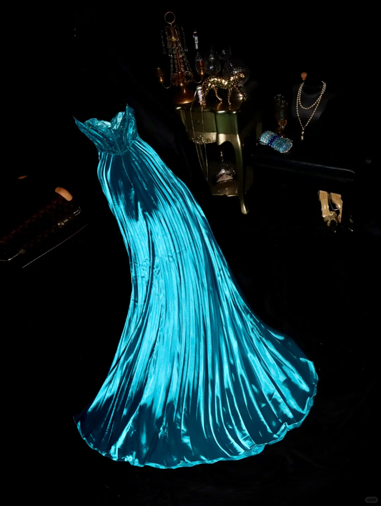 Glamorous Turquoise Satin Pleated Sweetheart Strapless Evening Gown TP5355