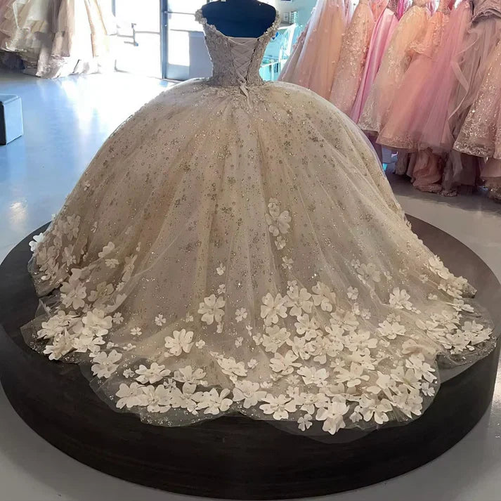 Elegant Ivory V-neck Applique Sweet 16 Quinceanera A-Line Prom Dress Birthday Dress Evening Dress Ball Gown TP4527