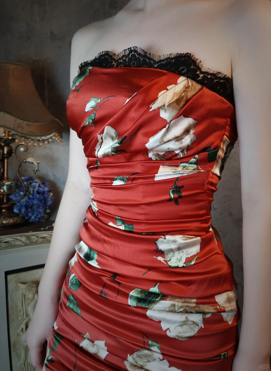 Vintage Red Floral Design Satin Strapless Romantic A-line Short Homecoming Dress TP4028