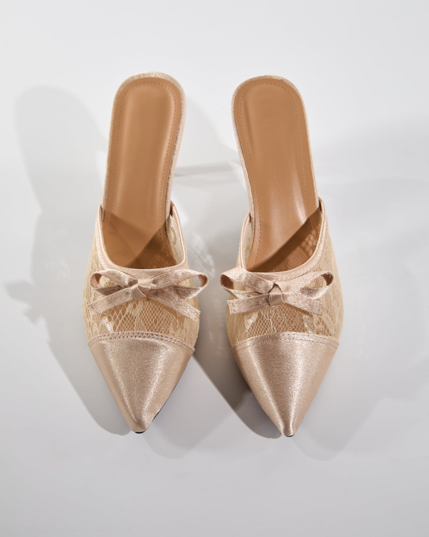 Alora Lace Bow Slippers In Natural