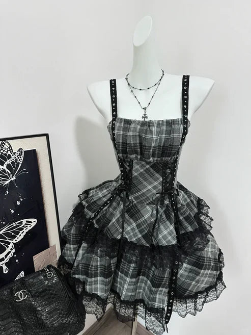 Vintage Black Plaid Design A-line Mini 15th Birthday Party Dress Tiered Homecoming Dress TP4046