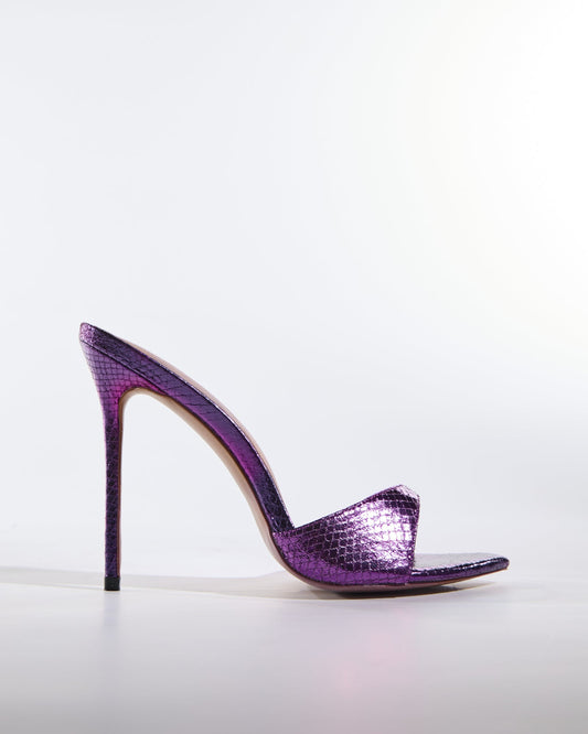 Charli Texture Slippers In Purple