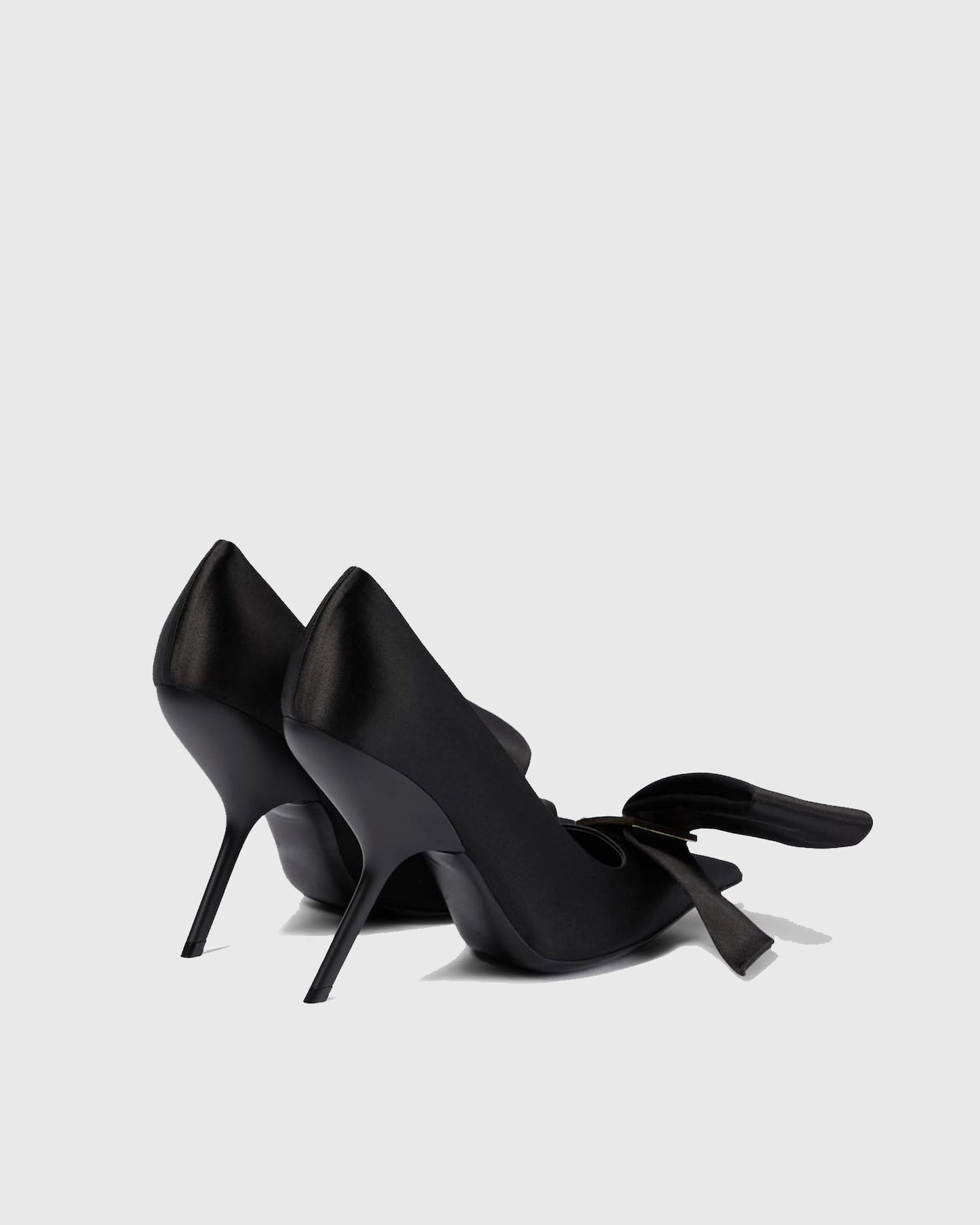 Concetta Bow Alien Heels In Black