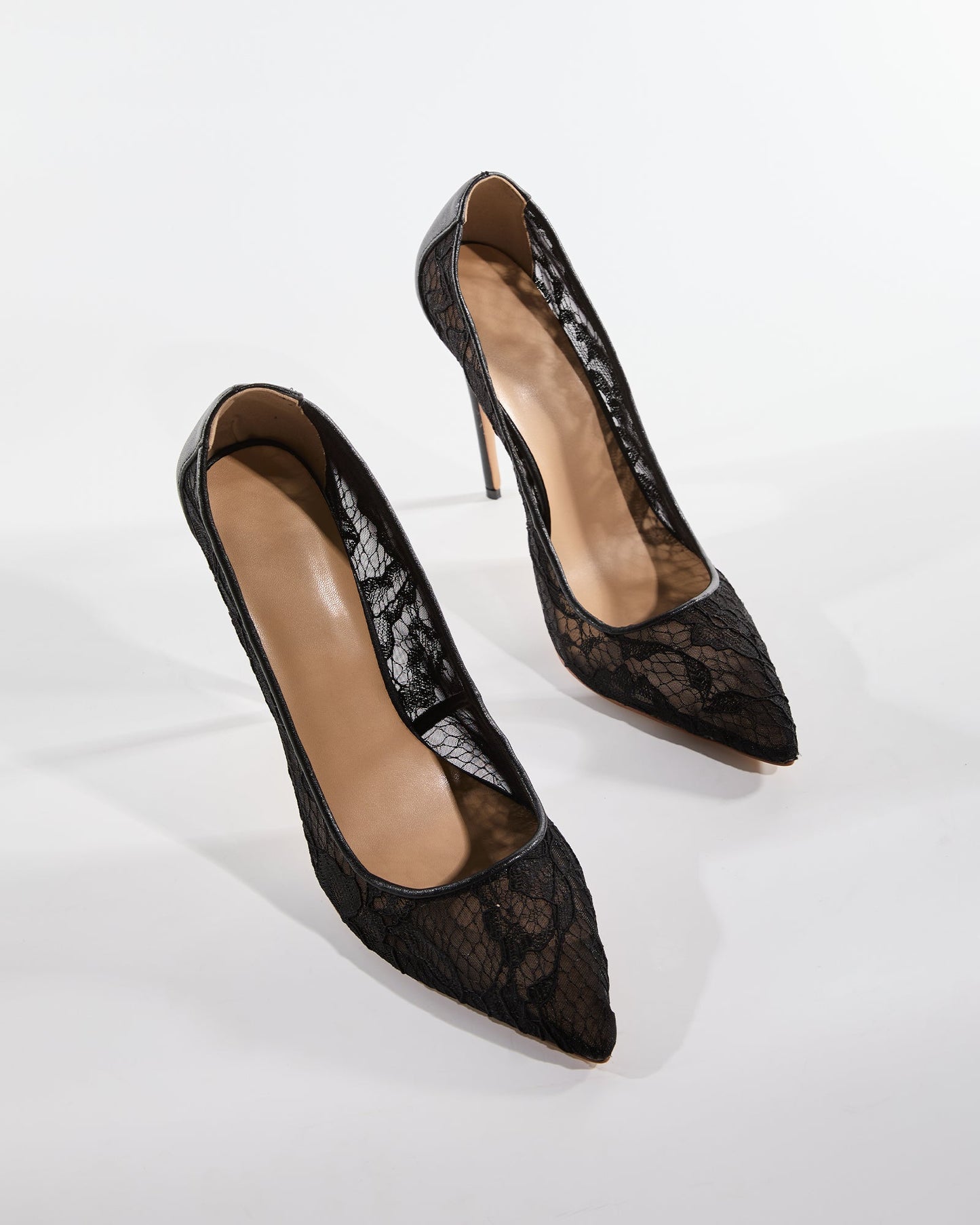Denver Lace Pumps In Black