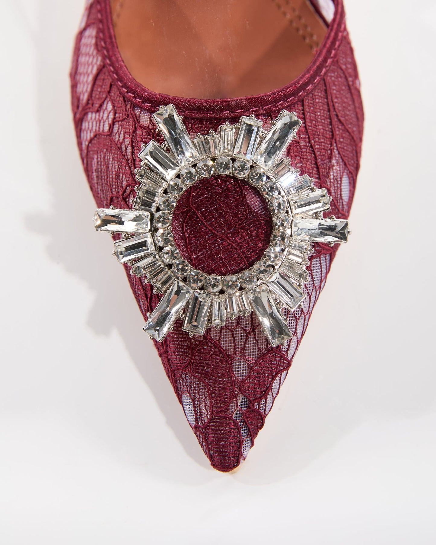 Desideria Diamond Lace Flared Heel In Wine