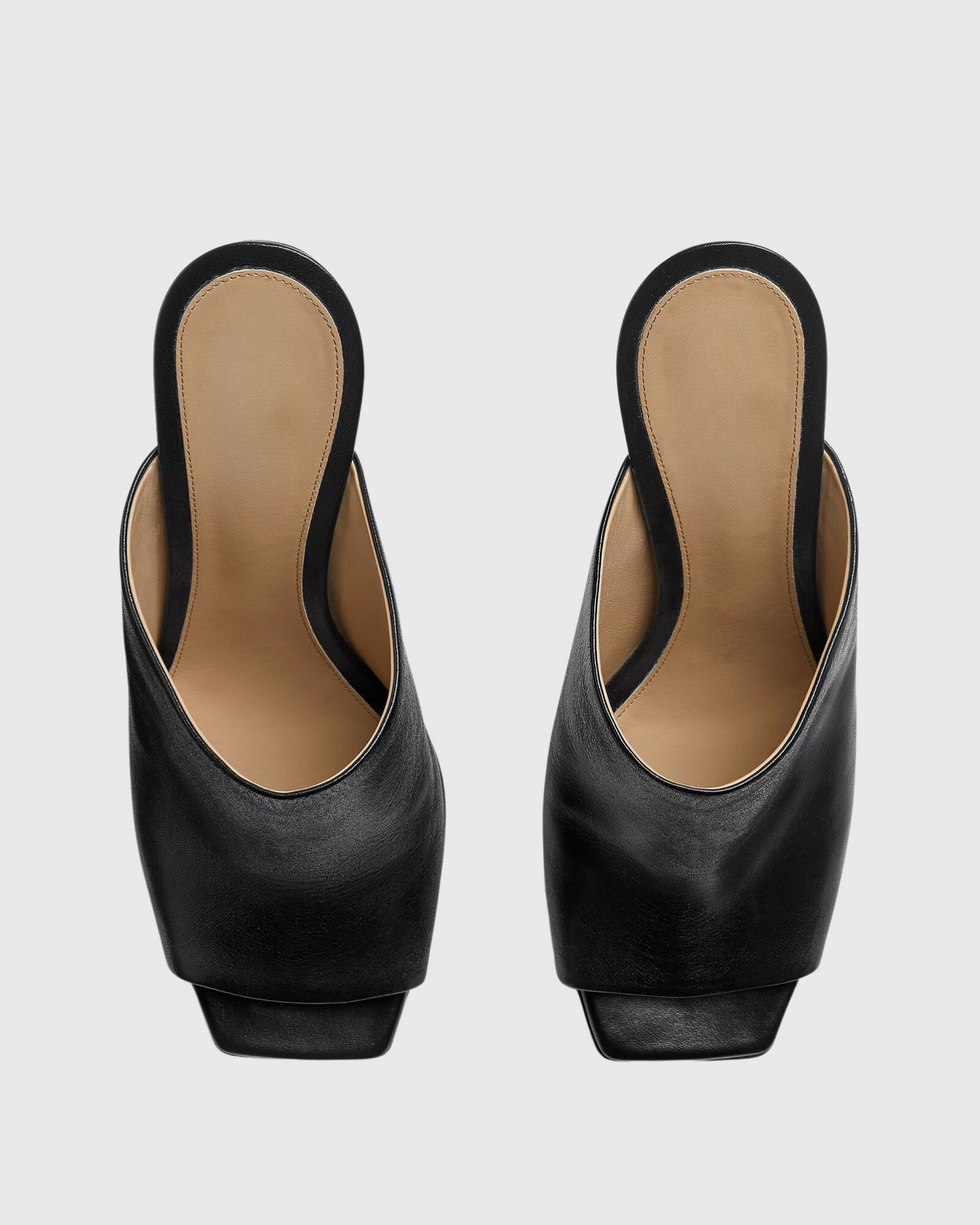 Fiamma Leather Metal Knot Slippers In Black