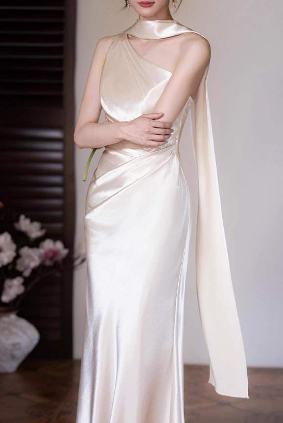 Glamorous Champagne Satin One-Shoulder Ruched Sheath Evening Gown TP5276