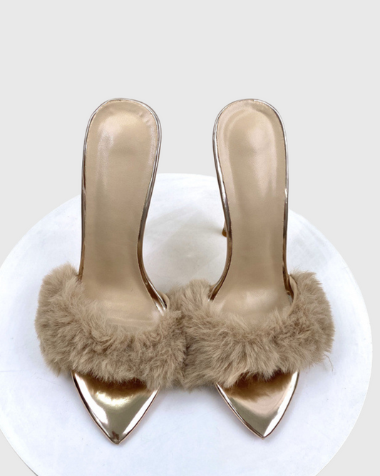 Vallea Faux Fur Slippers In Champagne