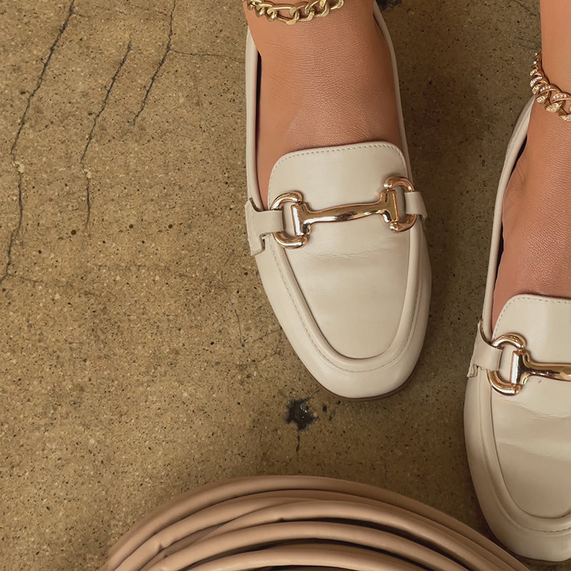 Ivory Closed Toe Flat Women's Loafers with Horsebit