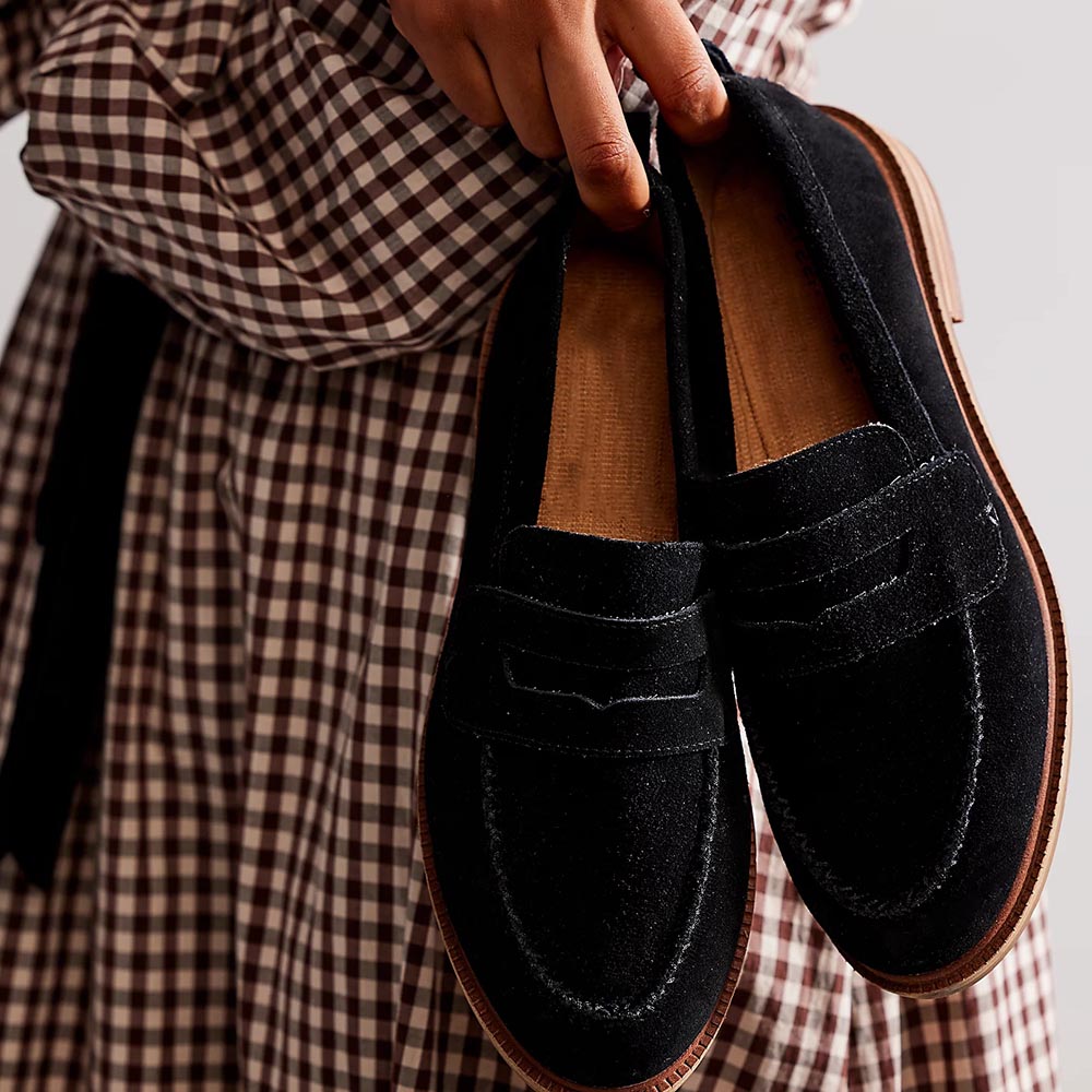 Black Faux Suede Round Toe Low Chunky Heel Loafers