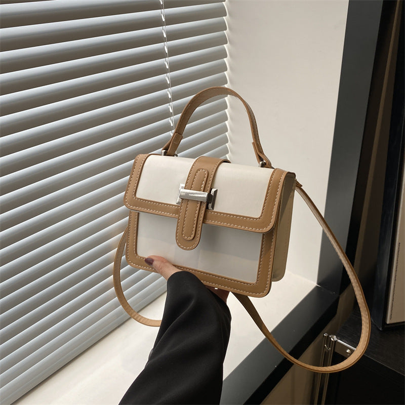 Sac à bandoulière carré simple et tendance aux couleurs assorties