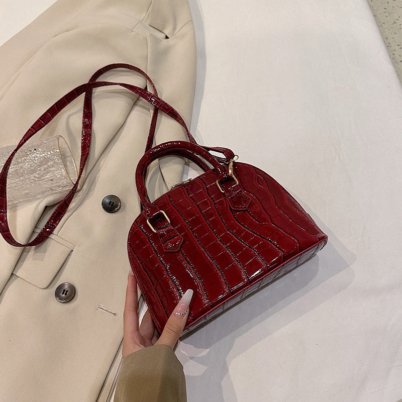 Women Fashionable Simple Zipper Crossbody Shell Bag