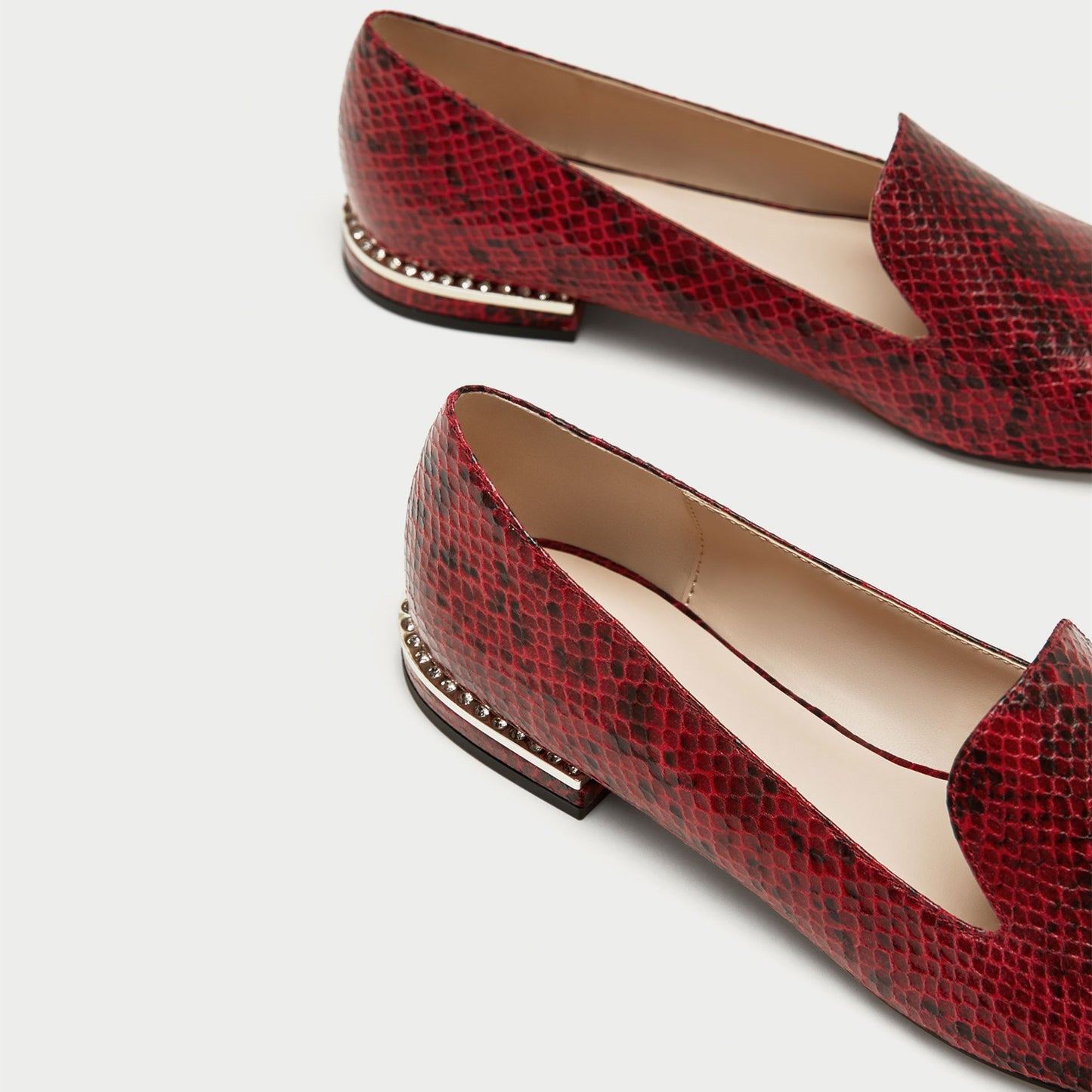 Burgundy Python Loafers for Women Round Toe Flats with Rhinestone