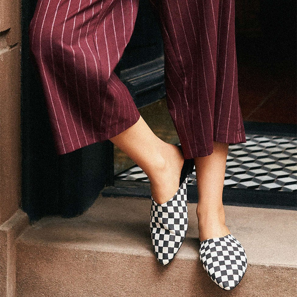 Women's Black and White Plaid Mules Comfortable Flats