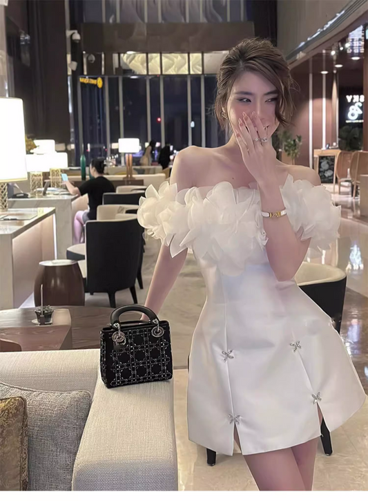 Elegant White Off-the-shoulder Beading Design A-line Party Dress Homecoming Dress TP3850