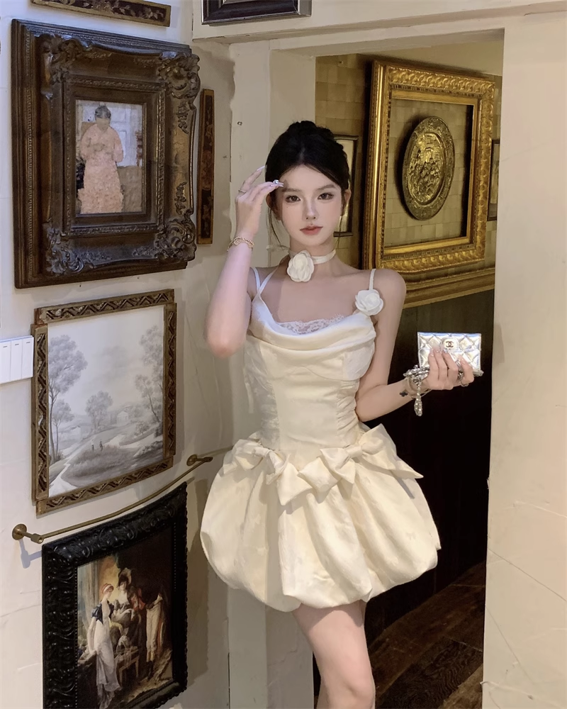 Vintage Beige Pleated Bow Design A-line Lace 3D Flower Spaghetti Strap Homecoming Dress TP3716