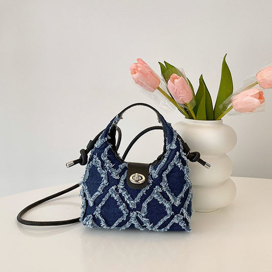 Sac à bandoulière en jean à pompons tendance