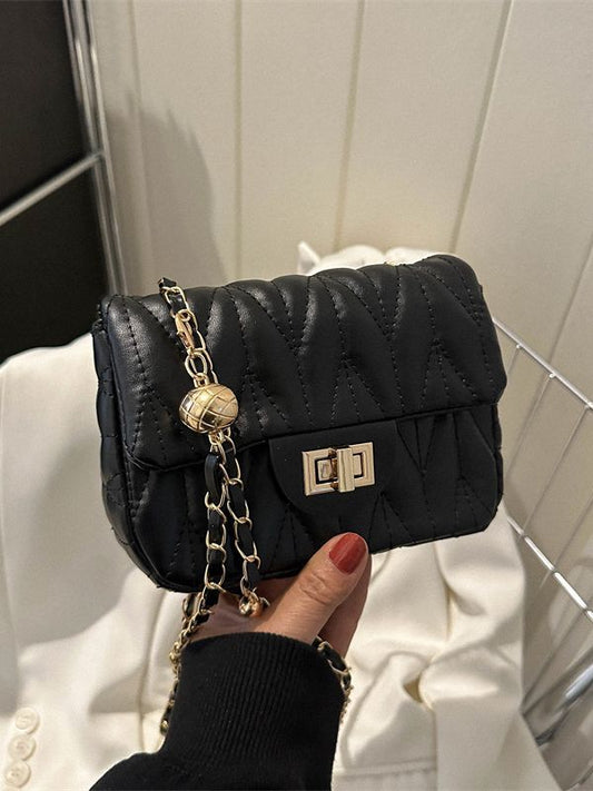 Sac bandoulière simple et tendance avec chaîne rhombique brodée