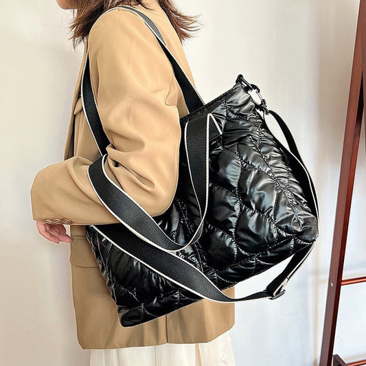 Women Fashionable Large Capacity Rhomboid Quilted PU Tote Bag