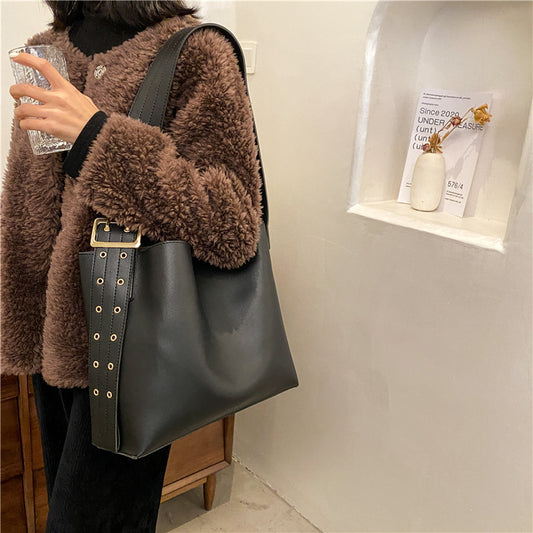Women Vintage Basic Solid Color Large Capacity PU Shoulder Bag