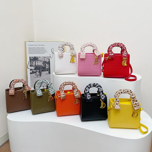 Sac à main carré en soie créative et tendance