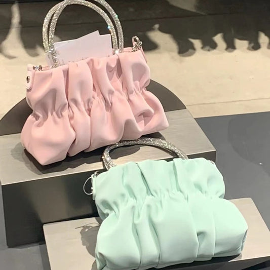 Women Fashion Pleated Cloud Solid Color Chain Handbag