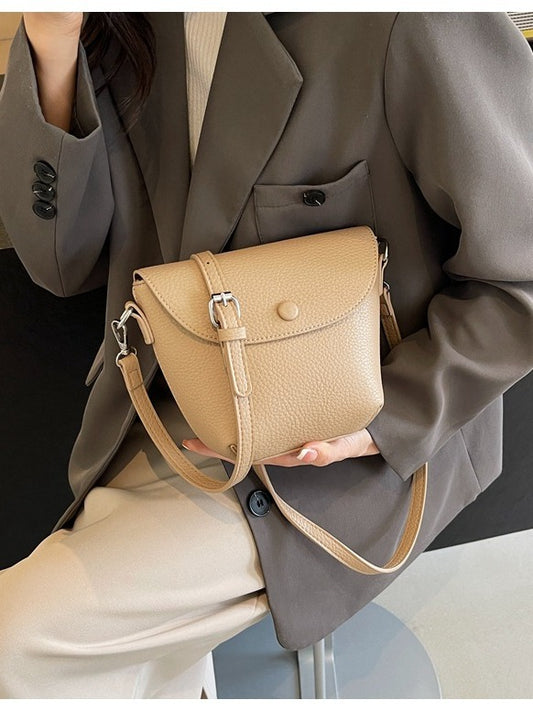 Mini sac bandoulière à rabat en PU de couleur unie pour femme