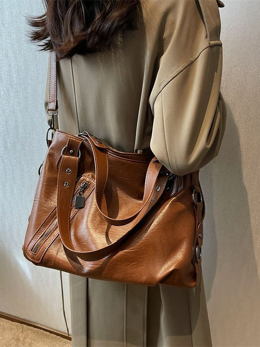 Women Fashionable Large Capacity Stud Zip PU Tote Bag