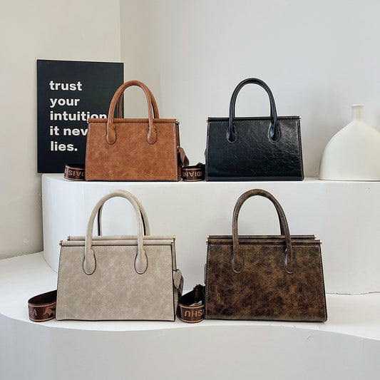 Women Vintage Oily Leather Large-Capacity Handbag