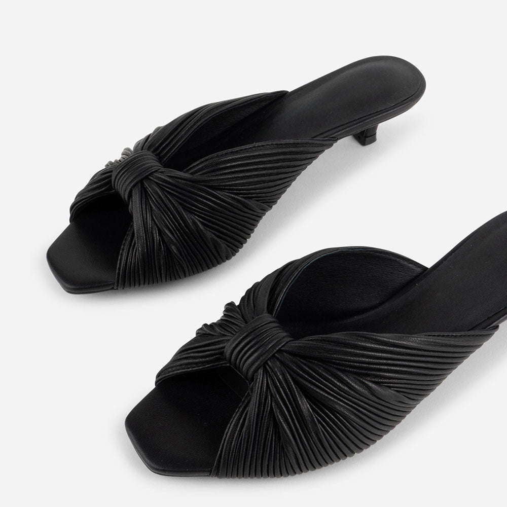 Women's Black Knot Detail Peep Toe Pleated Mule Kitten Heels