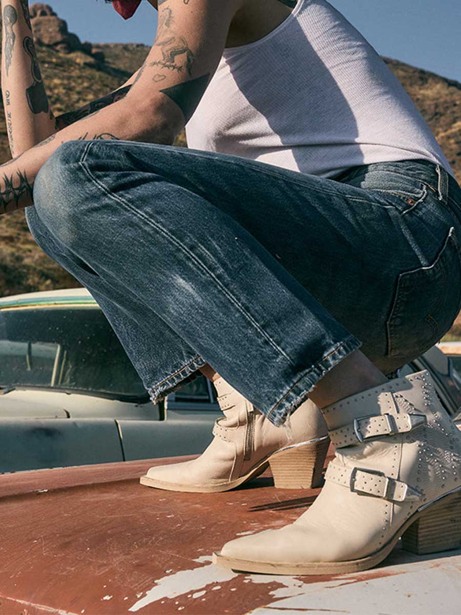 Ivory Vegan Leather Snip Toe Side-Zip Cowgirl Ankle Boots With Chunky Heels