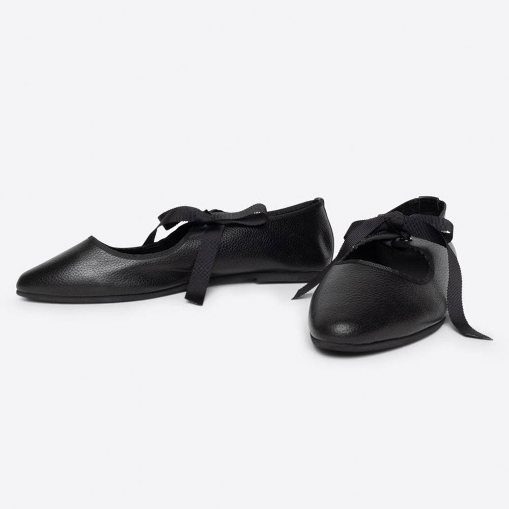 Black Vegan Leather Closed-Toe Lace-Up Comfy Ballet Flats