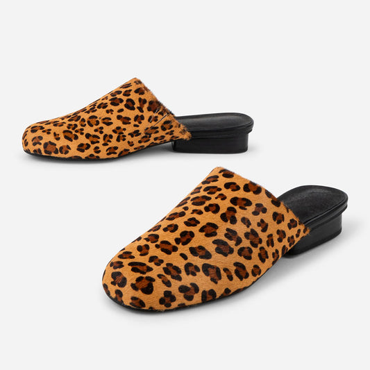 voyabags Classic Leopard Print Round Toe Flat Mules for Women