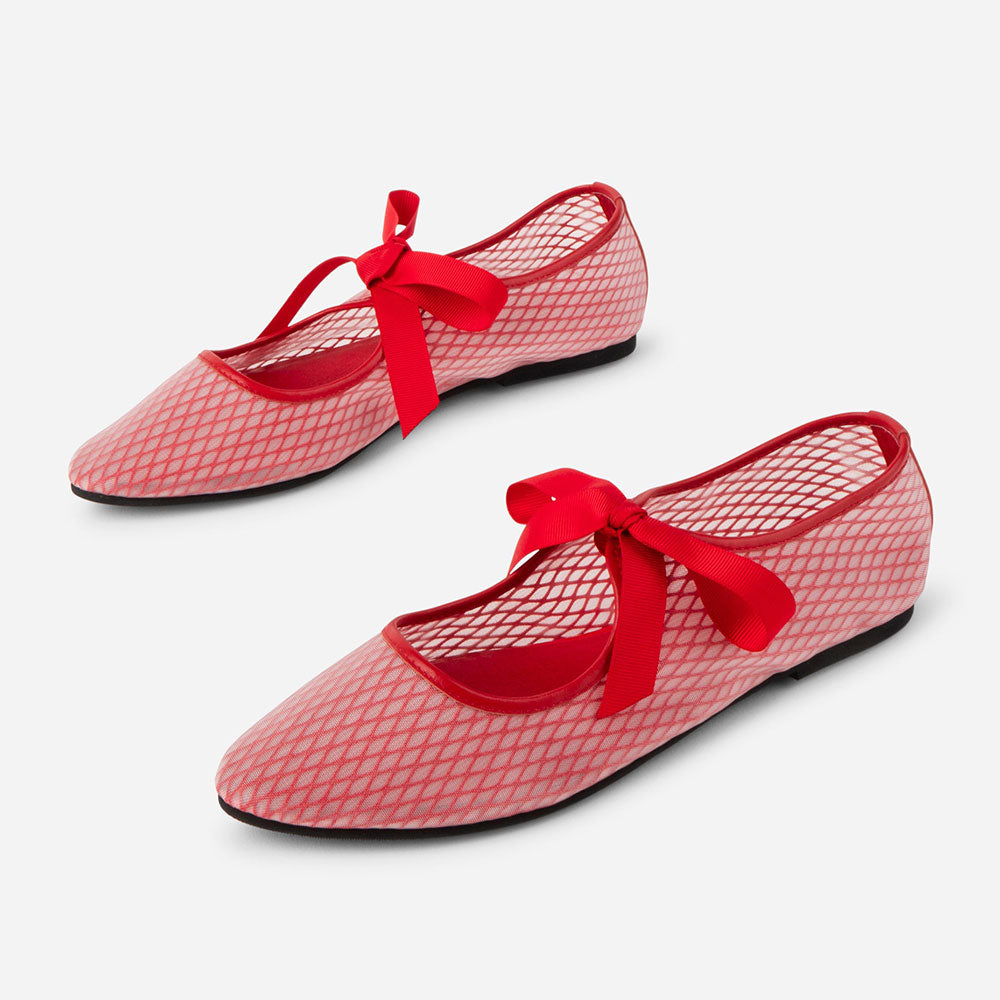 Comfortable Mesh Closed-Toe Ballet Style Lace-Up Flats in Red
