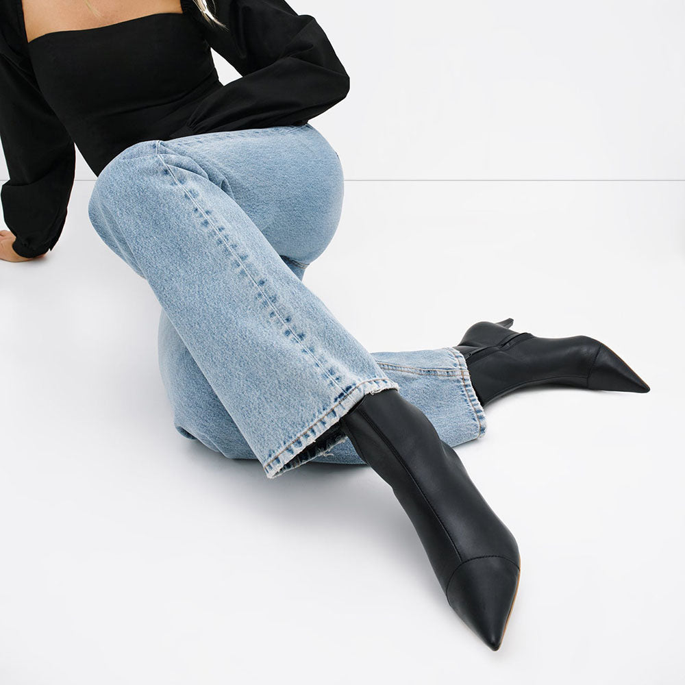 Women's Classic Black Pointed Toe Kitten Heel Ankle Boots with Zipper