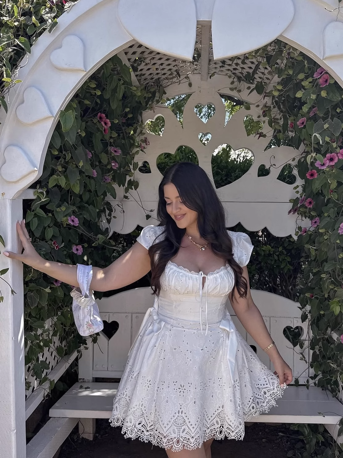 Fashion White Lace Short-sleeved Design A-line Party Dress Homecoming Dress TP3866