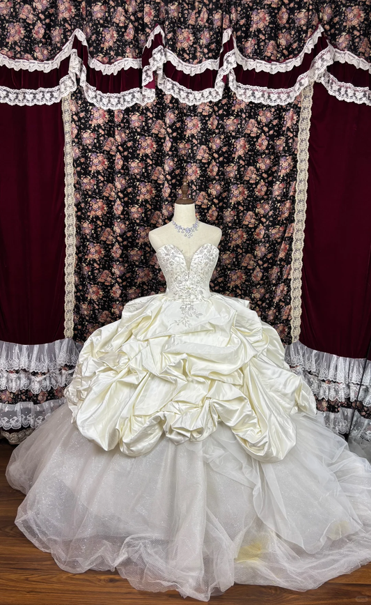 Gorgeous Ivory Satin Tulle Sweetheart Strapless Beaded Pleated Sweet 16th Quinceanera A-Line Floor-length Evening Dress Prom Dress Ball Gown TP4258