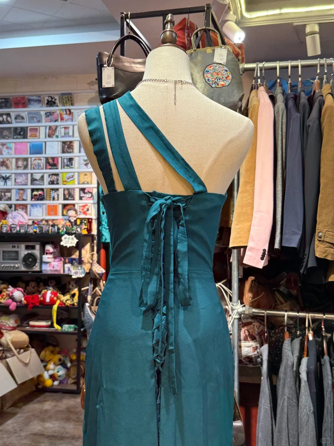 Elegant Peacock Green One-Shoulder Pearl Ribbon Satin Long Prom Dress Evening Gown P4151