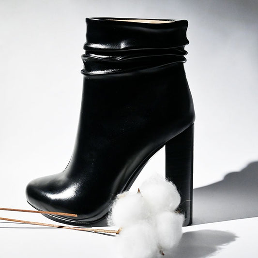 Black Round Toe Pleated Design Chunky Heel Ankle Boots