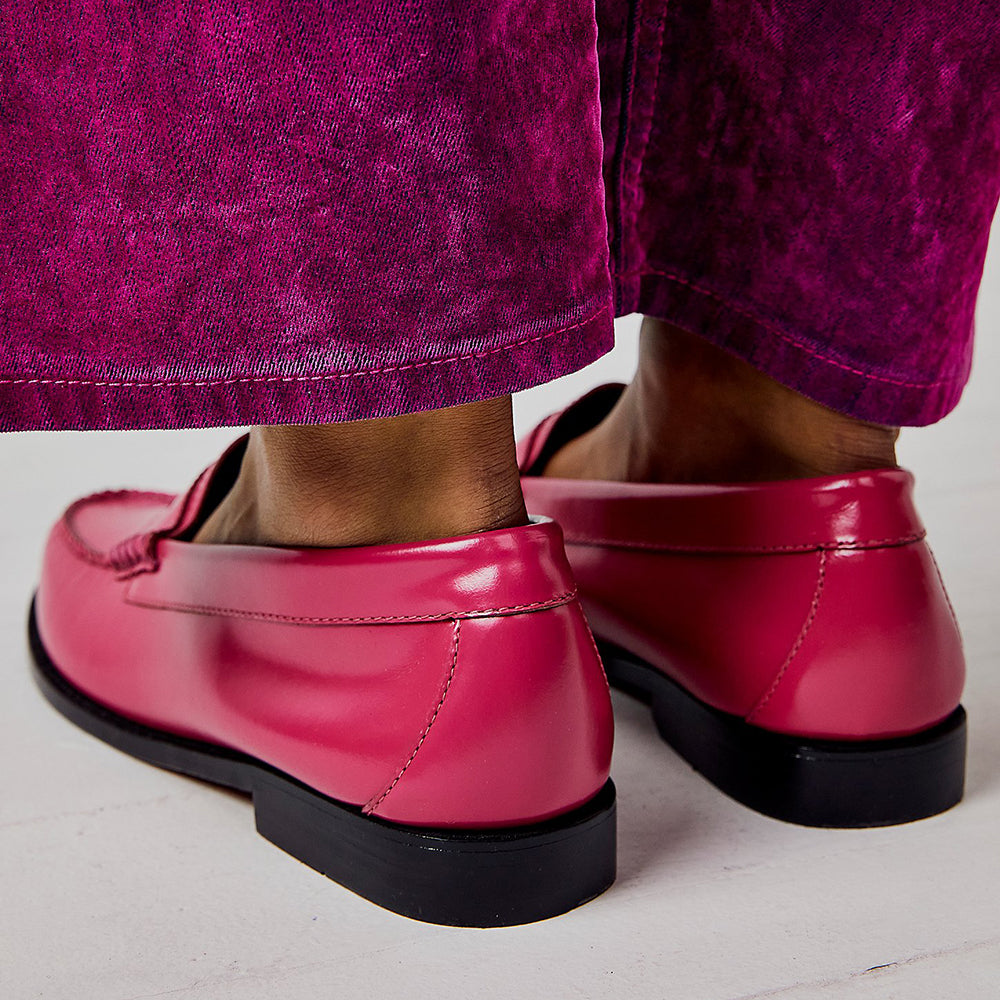 Hot Pink Round Toe Strap Decorated Fashion Flat Women's Loafers