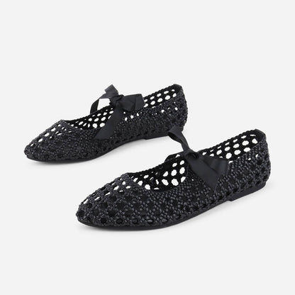 Black Woven Cut-Out Closed-Toe Lace-Up Casual Ballet Flats