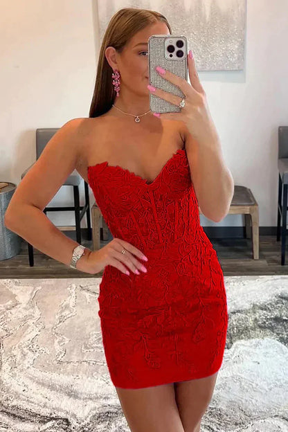 Adorable Sweetheart Lace-Up Homecoming Dress in Short Tight Fit