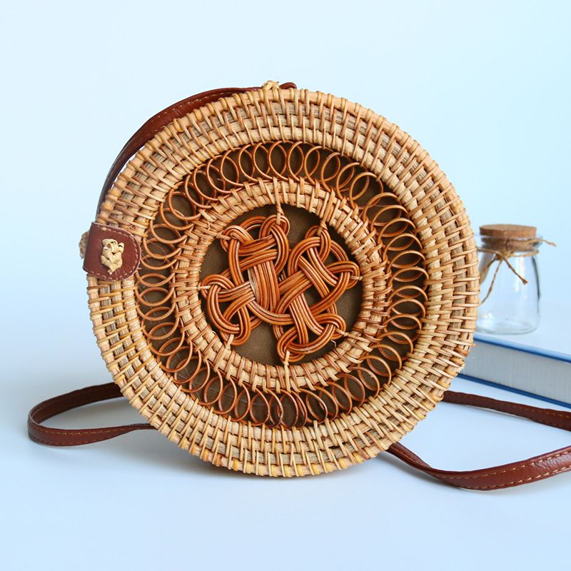 Sac à bandoulière tissé creux avec nœud porte-bonheur