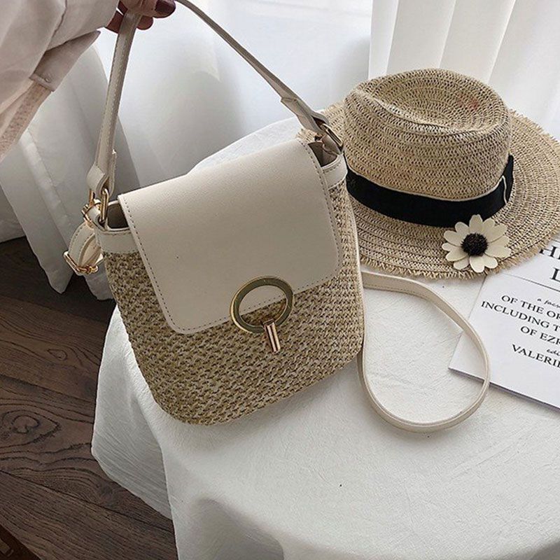 Sac à bandoulière simple en paille tissée à la main 