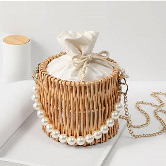 Sac seau tissé unique à lanières de perles pour femme 