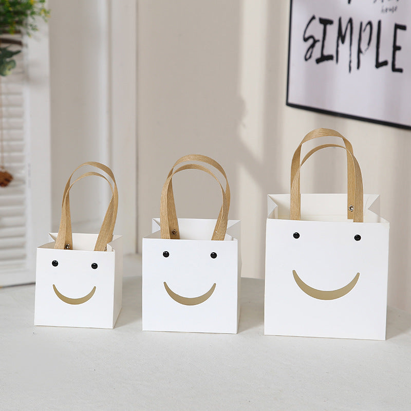 Smiley Face Pattern Kraft Paper Gift Bag